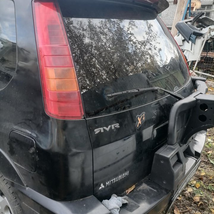 Авто в разбор. Mitsubishi rvr n74wg. 4g64. 95год