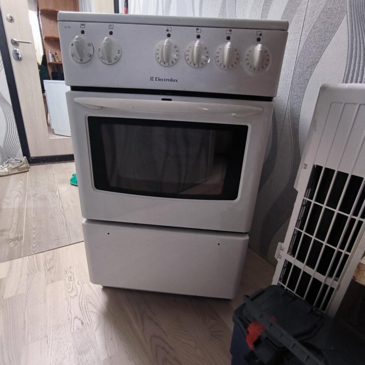 Плита электрическая Electrolux EK 5160 W