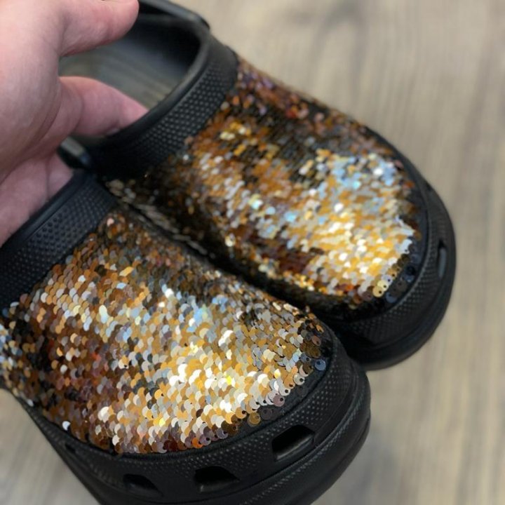 CROCS ШЛЕПАНЦЫ С ПАЙЕТКАМИ