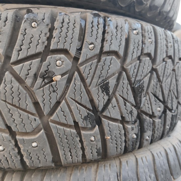 Goodyear ultra grip 600 185/65/15 одно