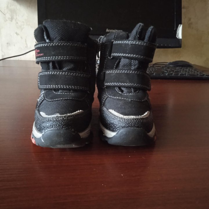 Зимние ботинки