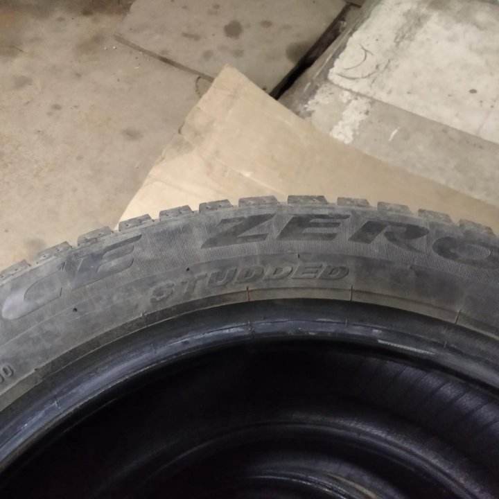 Продам резину зимние . PIRELLI 205/55/16