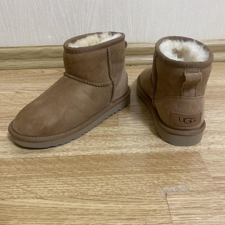 Ugg australia размер 31