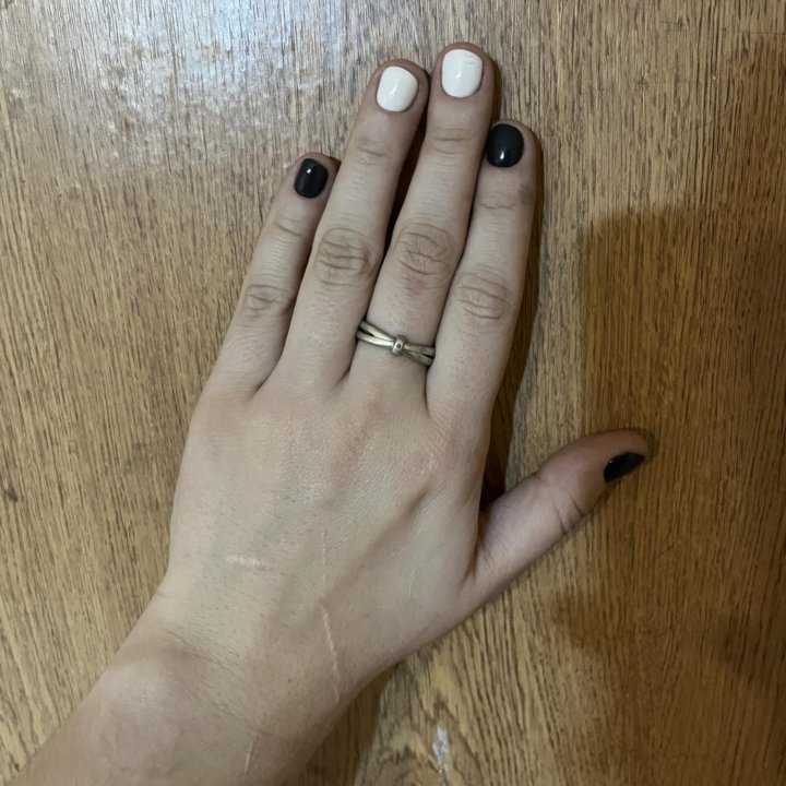 Серебряное кольцо 925 пробы