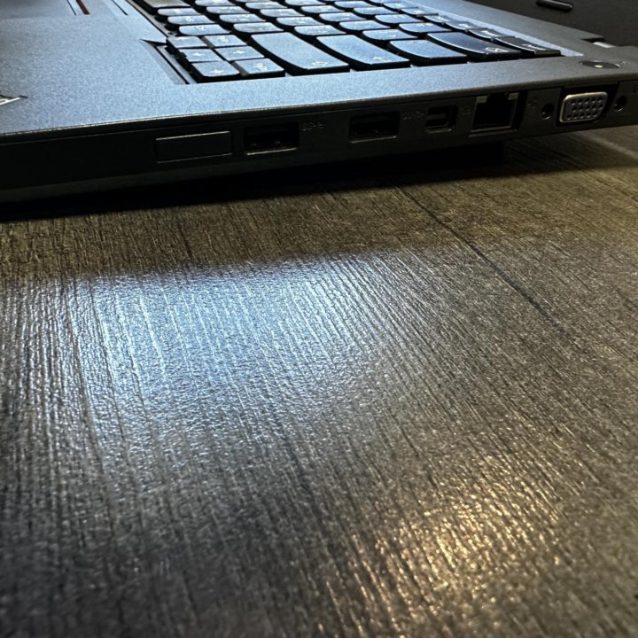 Продам ноутбук Lenovo ThinkPad L460