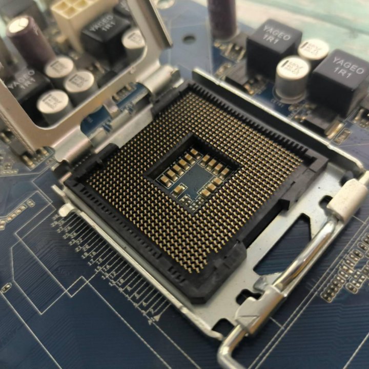 ASRock P43DE LGA775