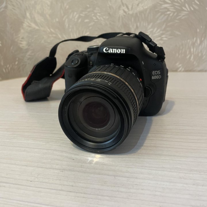 Зеркальный фотоаппарат canon eos 600d