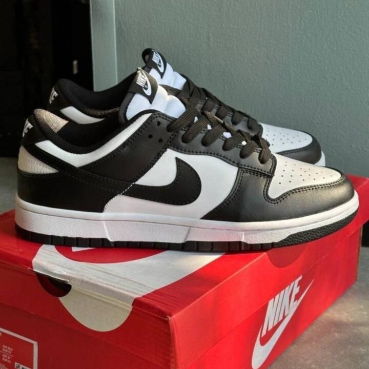 Nike Sb Dunk Low Pro