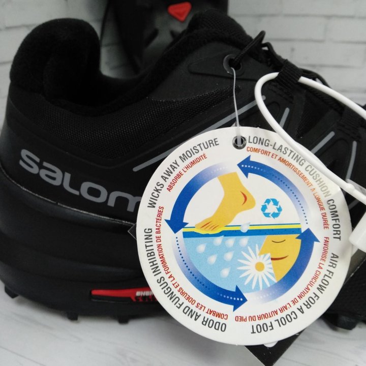 Зимние кроссовки Salomon X ULTRA 4 MID WIDE GTX