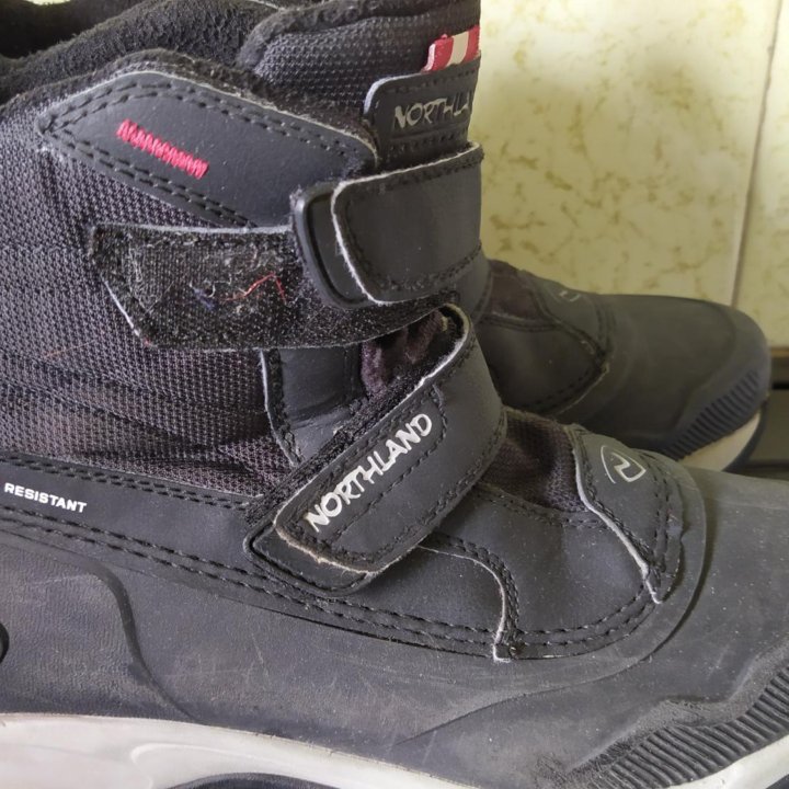 Кроссовки ботинки