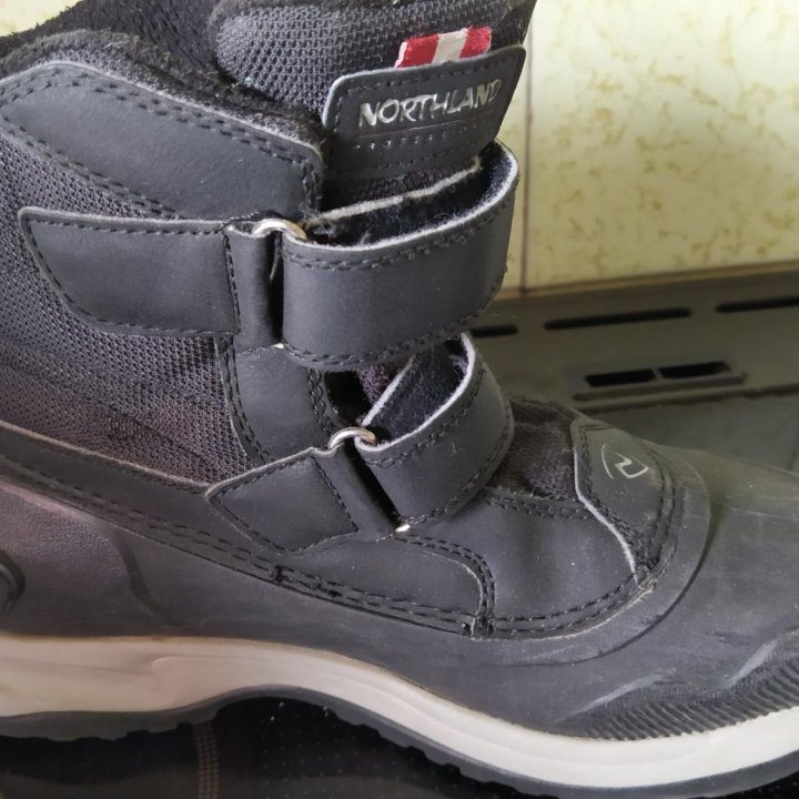 Кроссовки ботинки