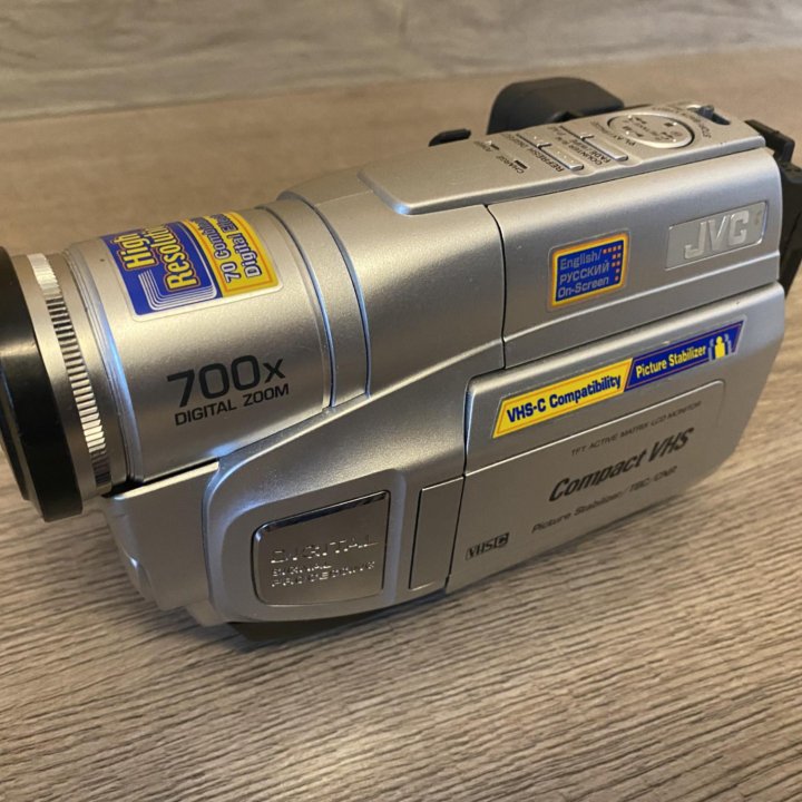 Видеокамера panasonic JVC GR-fxm39e