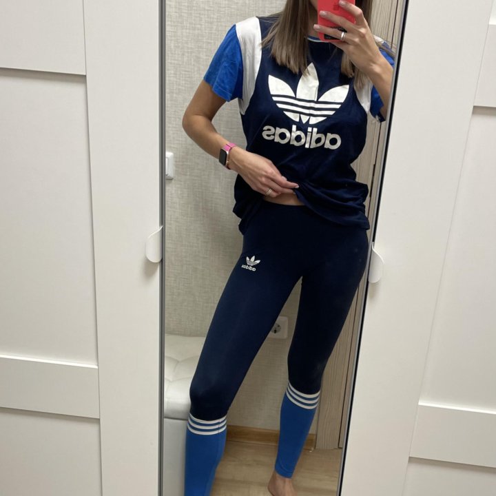 Спортивный костюм adidas