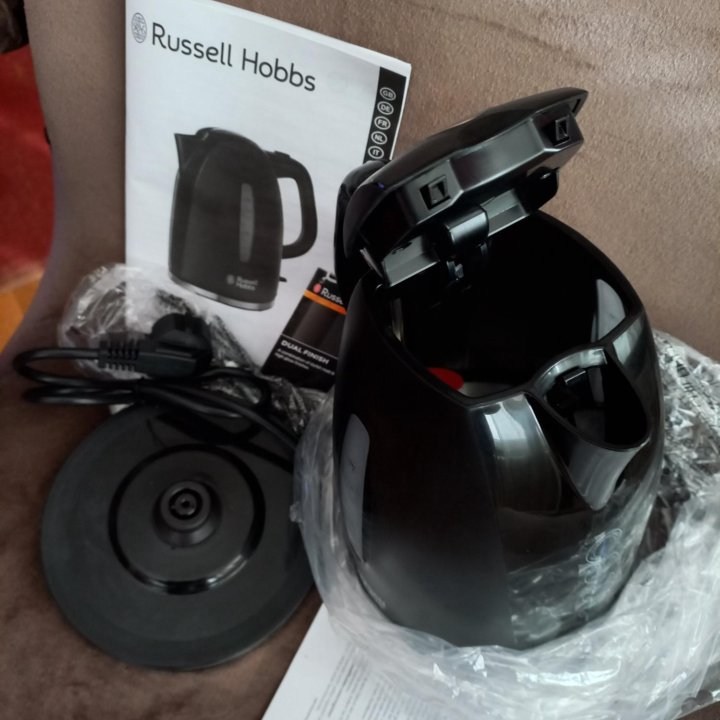 Электрочайник Russell Hobbs 22591-70