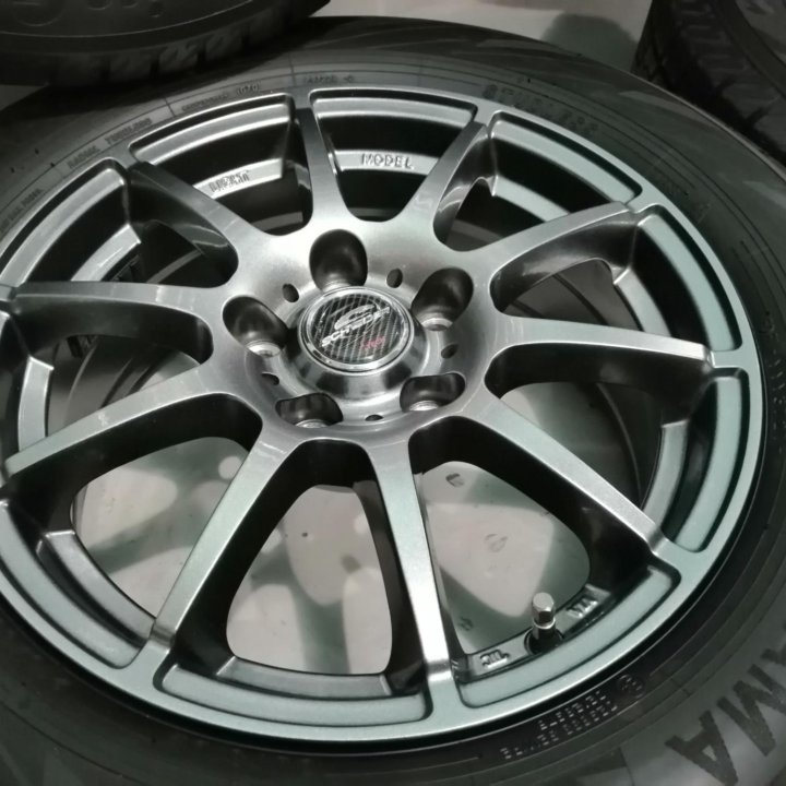 Комплект (№353) зимних шин 215/60R16 изЯпонии