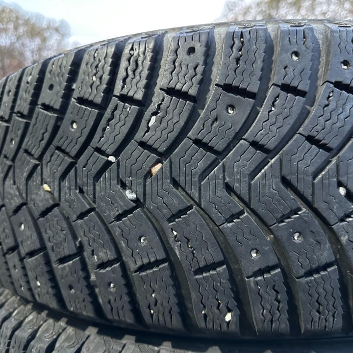 225/65/17 зима Michelin X-Ice North 2