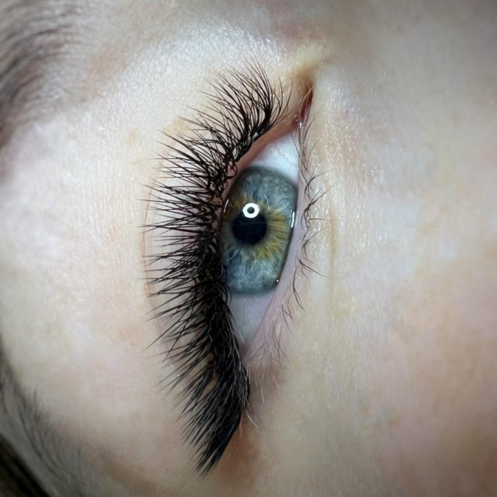 Наращивание ресниц 