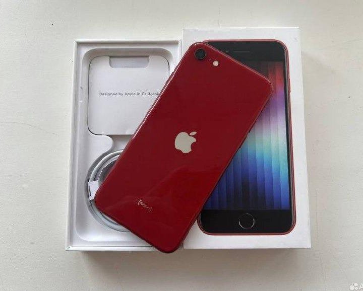 iPhone SE 2022 Red 64 ГБ RFB