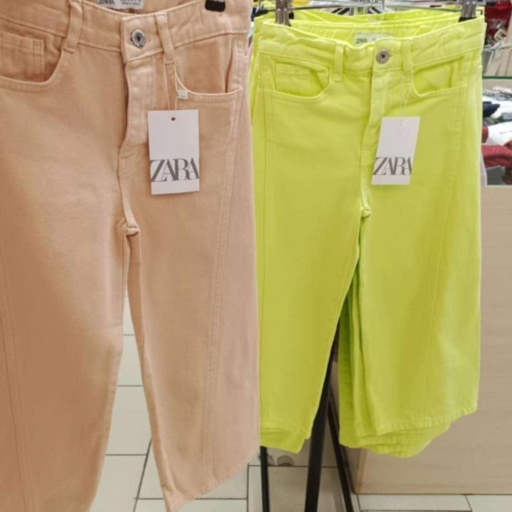 Джинсы на девочку zara