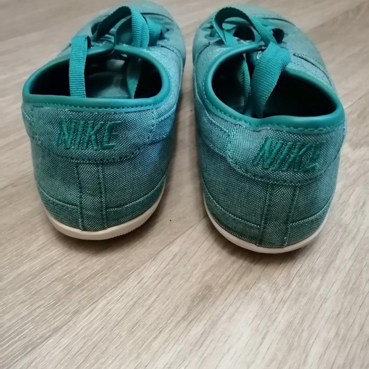 Кеды Nike