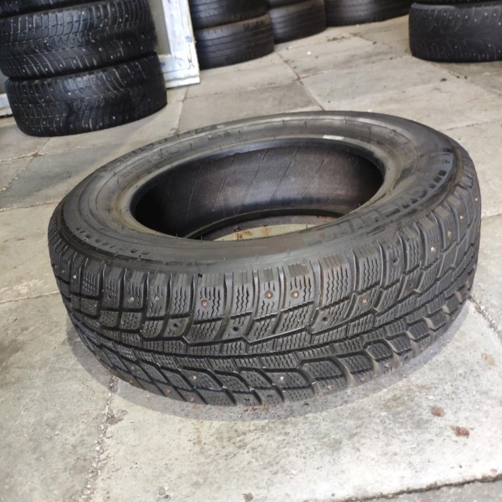 Michelin 205/60/15 зима 1шт