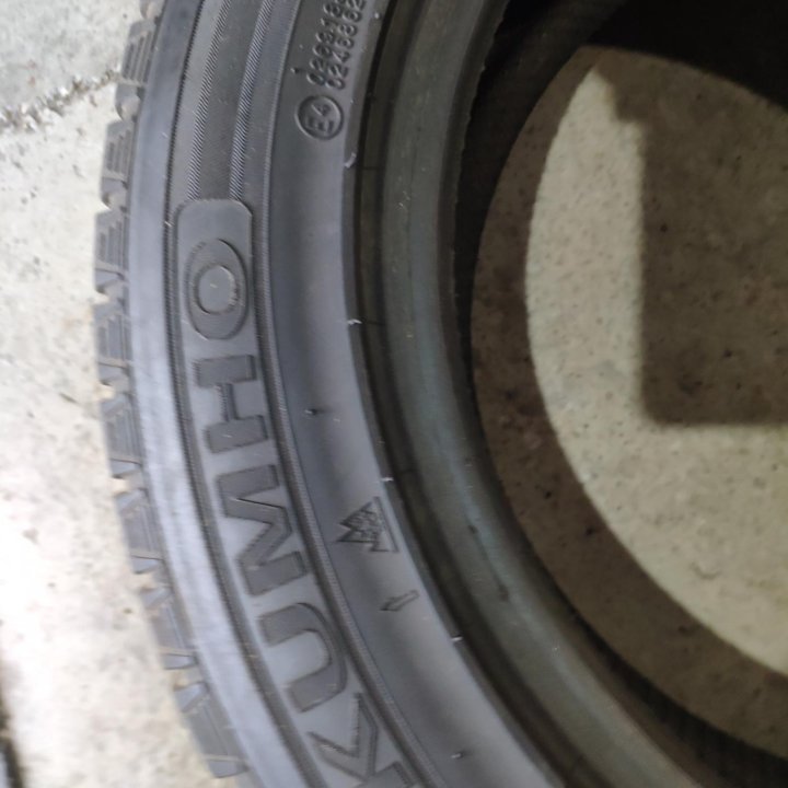 Kumho 195/55/15 зима 1шт