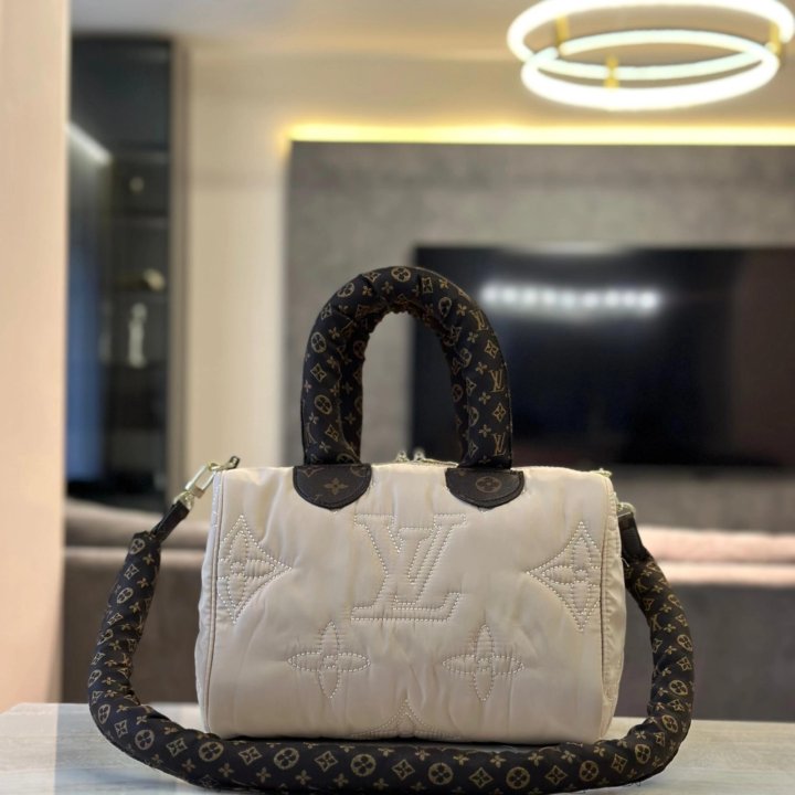 Сумки Louis Vuitton 