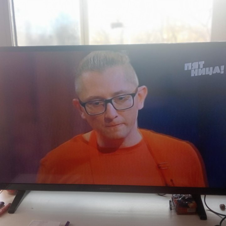 SHARP продам телевизор