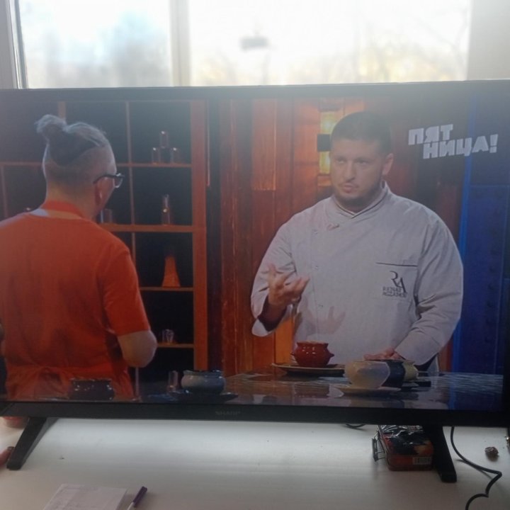 SHARP продам телевизор