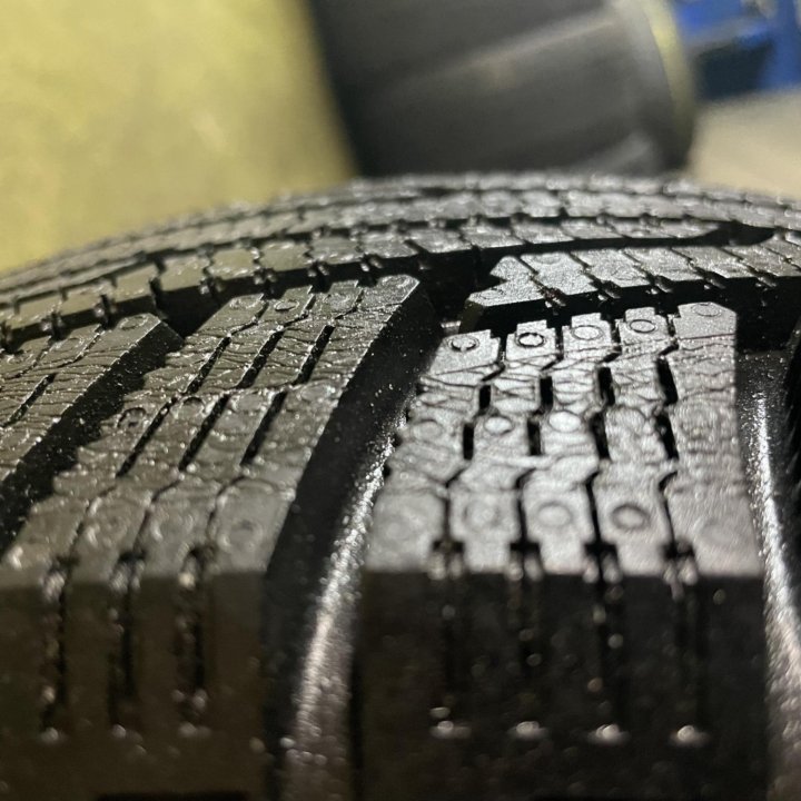 Nokian Hakkapelitta R 195/55 R15 1шт