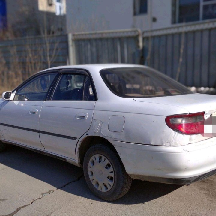 Toyota Carina, 1995