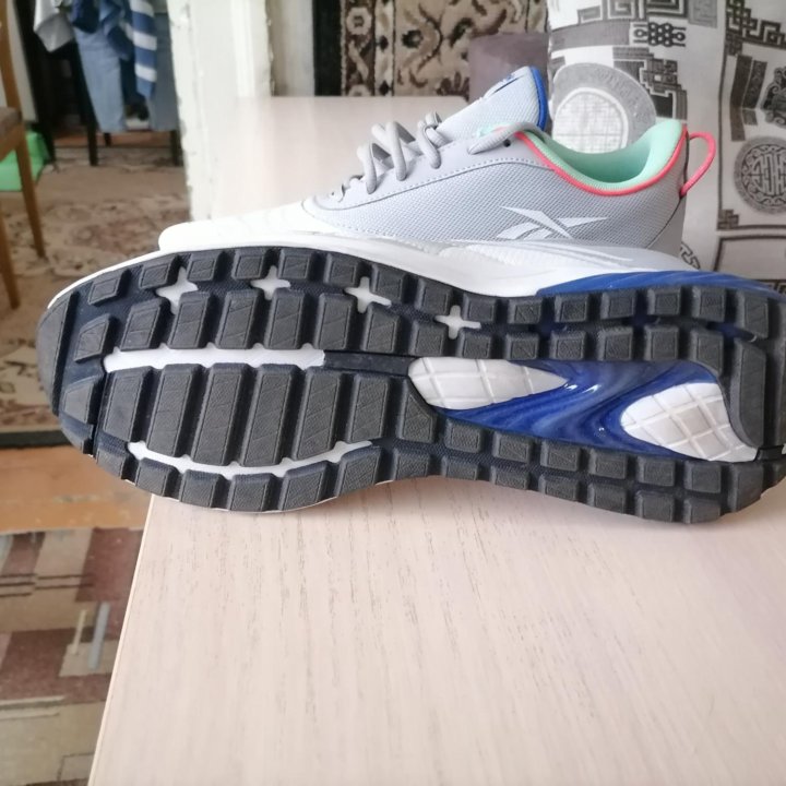 Кроссовки Reebok LIQUIFECT 180 3.0 размер 46