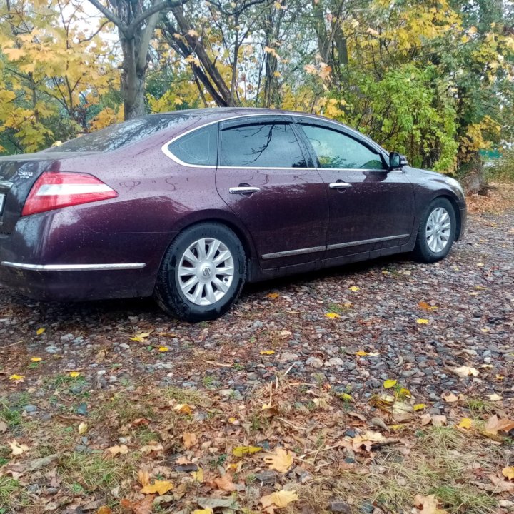 Nissan Teana, 2011