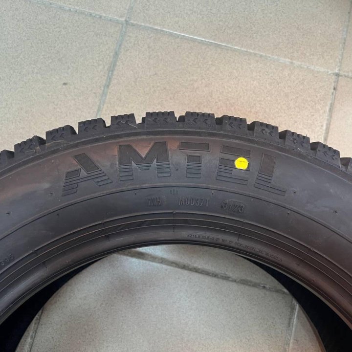 Amtel NordMaster Evo 185/65 R15 88T