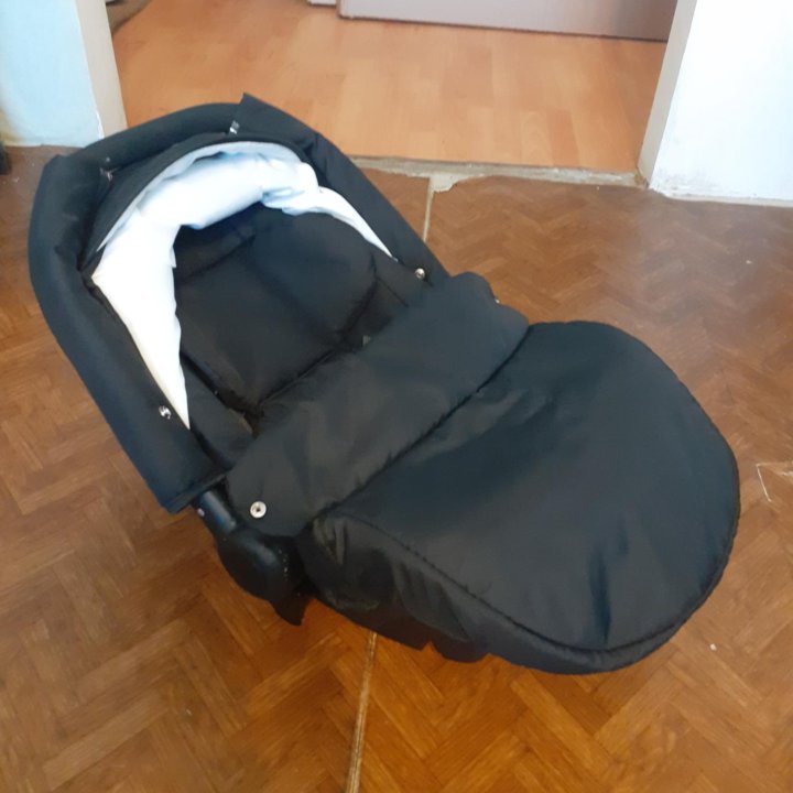 Коляска 3 в 1