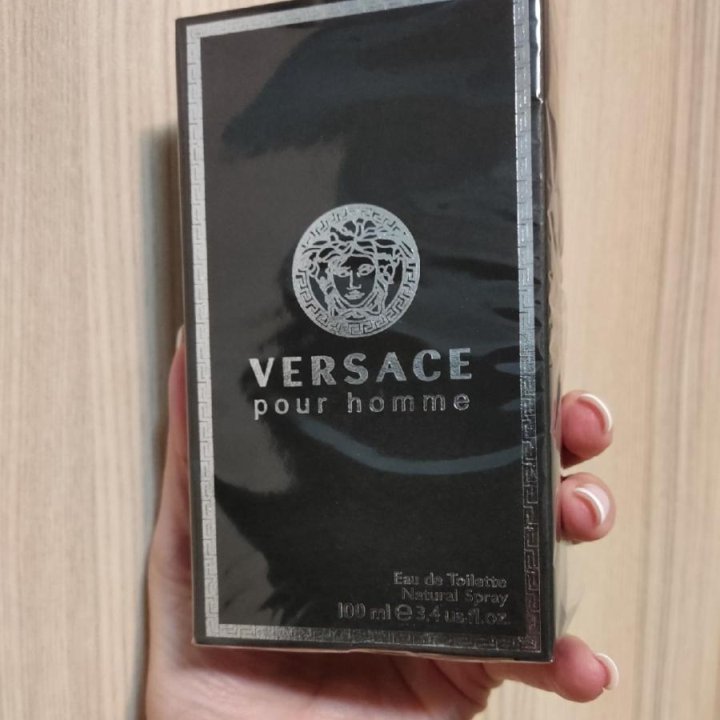 Мужская парфюмерия Versace Pour Homme