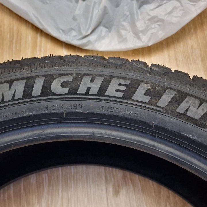 Michelin pilot alpin 5 235/45 r18