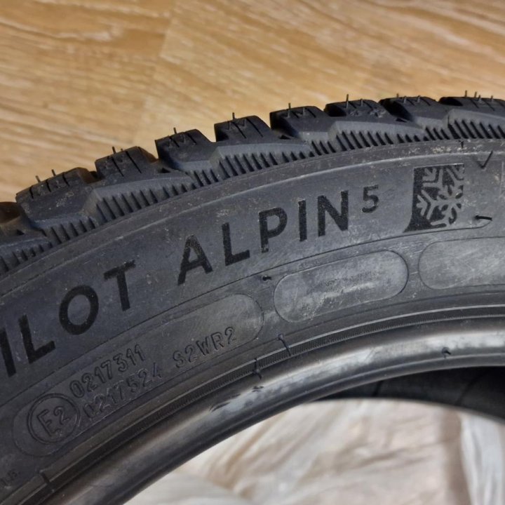 Michelin pilot alpin 5 235/45 r18