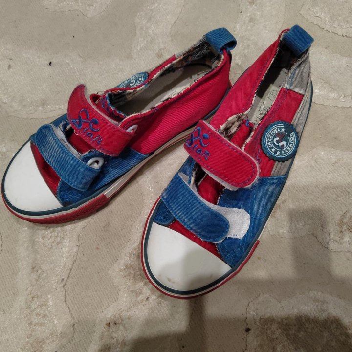 Кроссовки, кеды