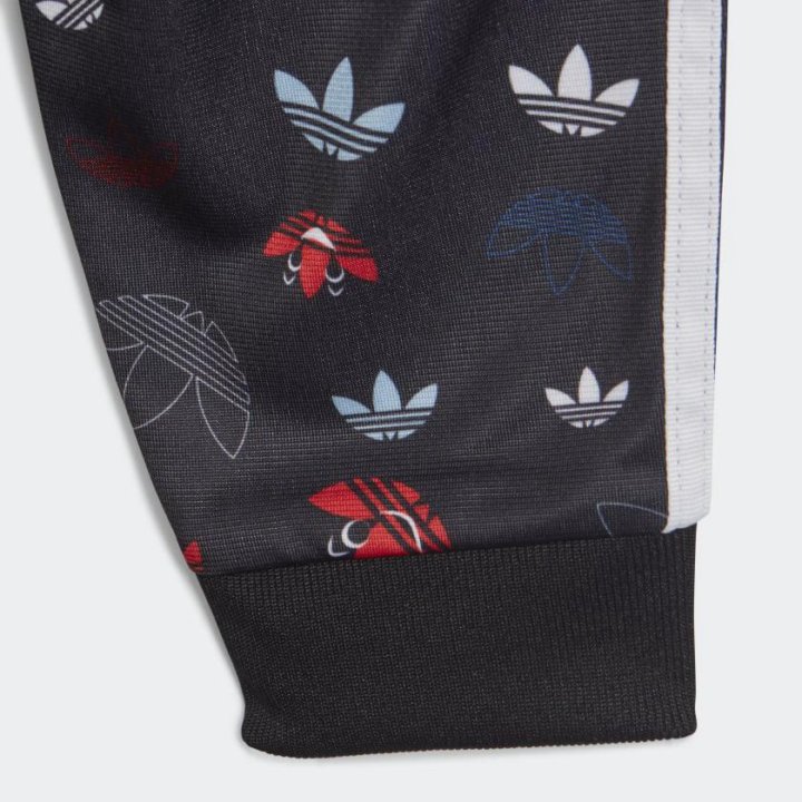 Спортивный костюм детский adidas kids originals.