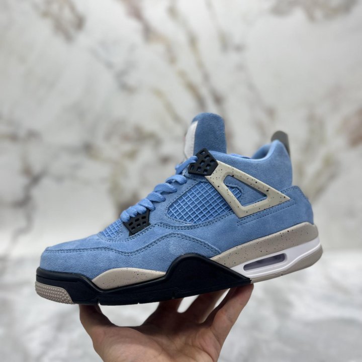 Air Jordan 4 Retro University Blue