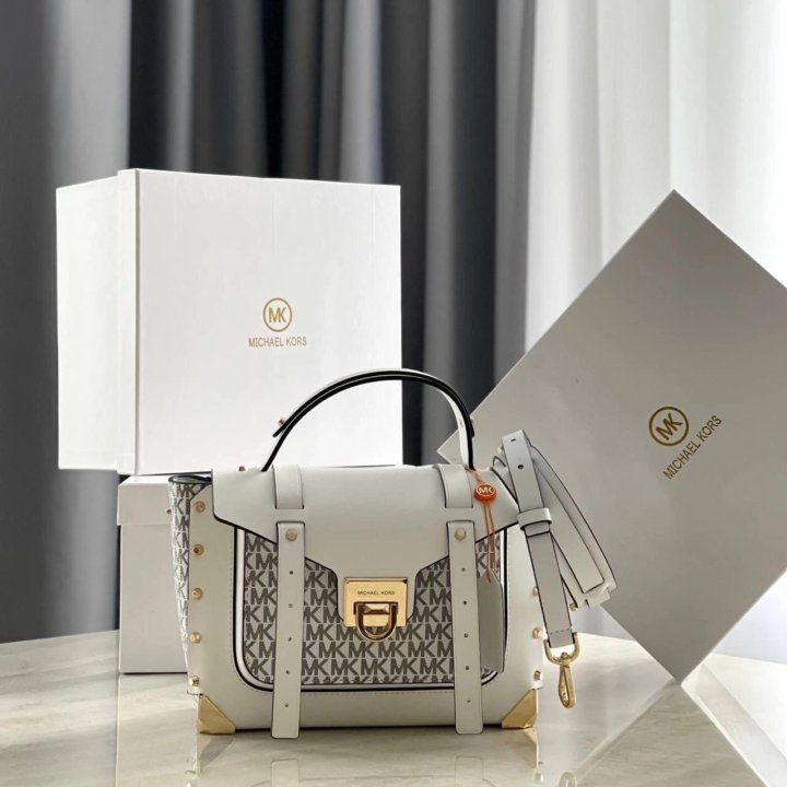 Сумки MICHAEL KORS 