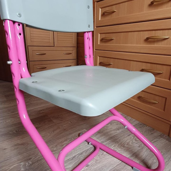 Детский стол со стуло