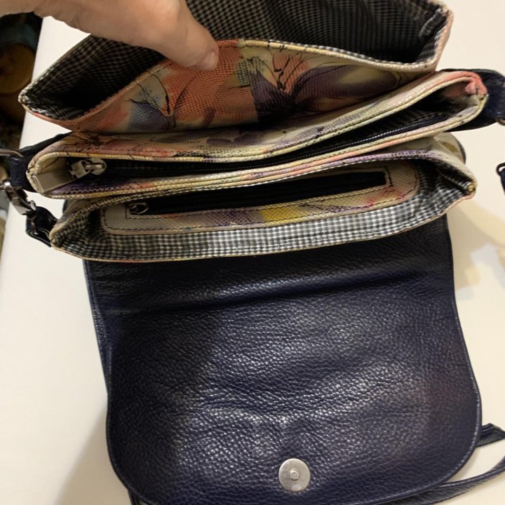 Кожаная сумка