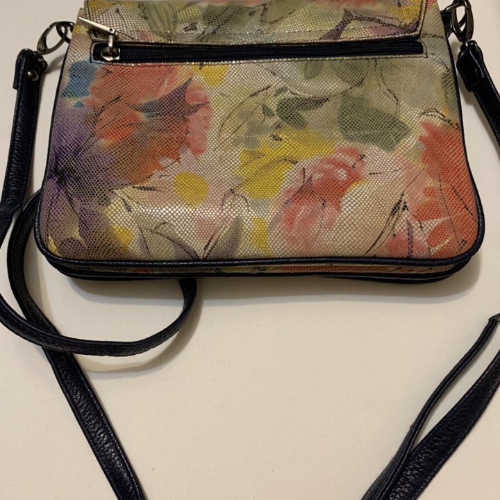 Кожаная сумка