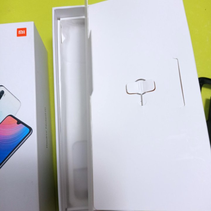 Чехол и коробка Redmi 8 T