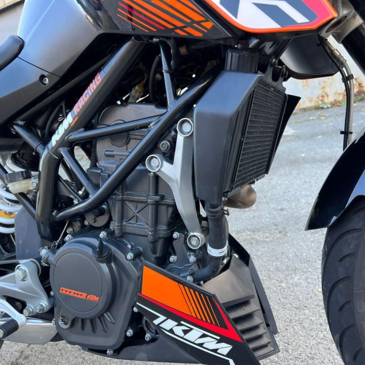 KTM DUKE