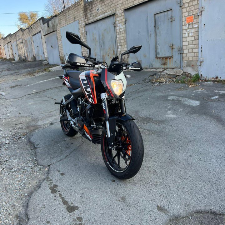 KTM DUKE