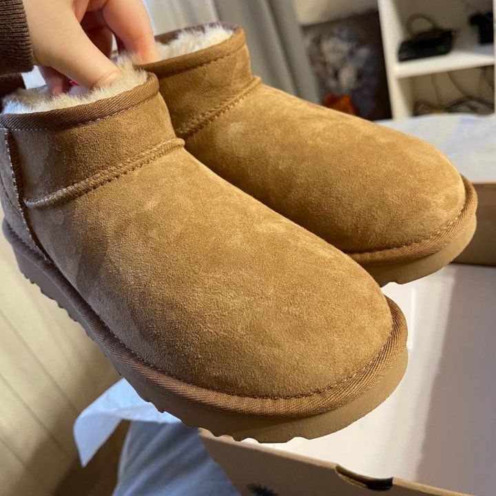 Ugg Classic Ultra Mini