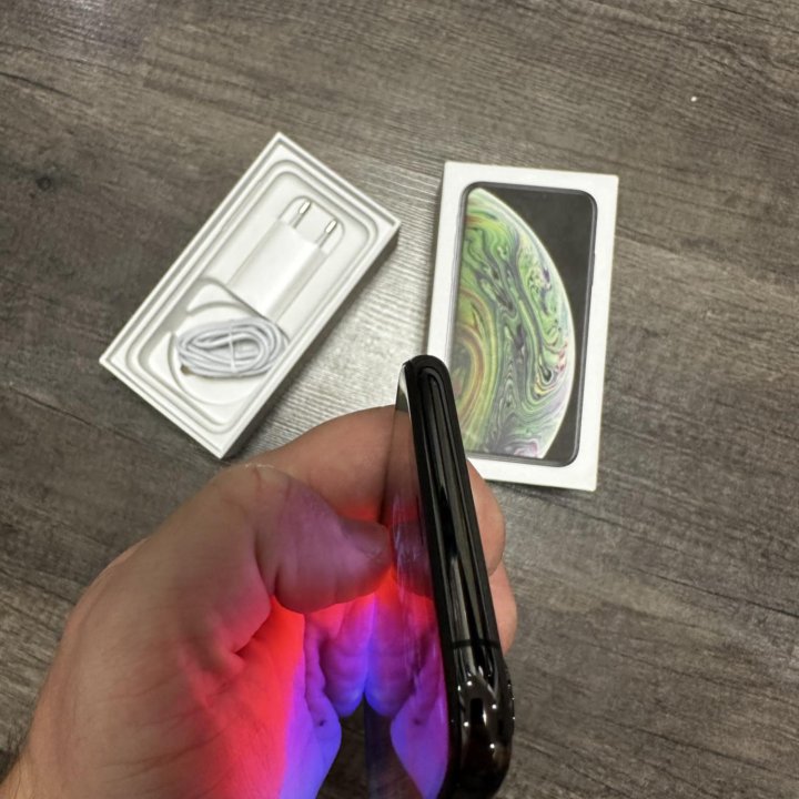 Продам iPhone XS 64Gb Space Gray РСТ